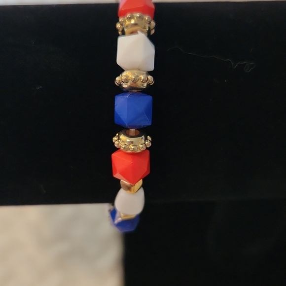 Bundle Of 3 Diverse Beaded Stretch Bracelets Women Jewelry - Picture 2 of 6